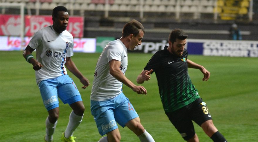 Trabzonspor ile Akhisarspor 12. randevuda
