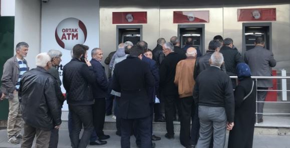 Fındık destek ödemeleri hesaplara yattı, üreticiler ATM’lere akın etti