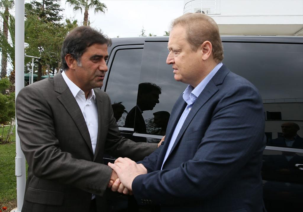 Trabzon Valisi Yavuz’dan Ünal Karaman’a başsağlığı ziyareti