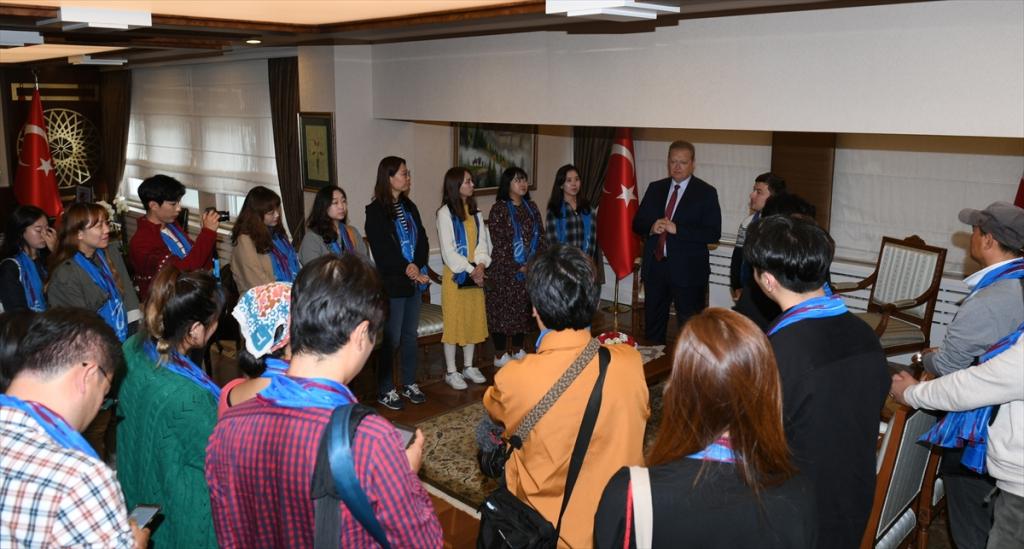 Güney Kore heyeti Trabzon Valiliğini ziyaret etti