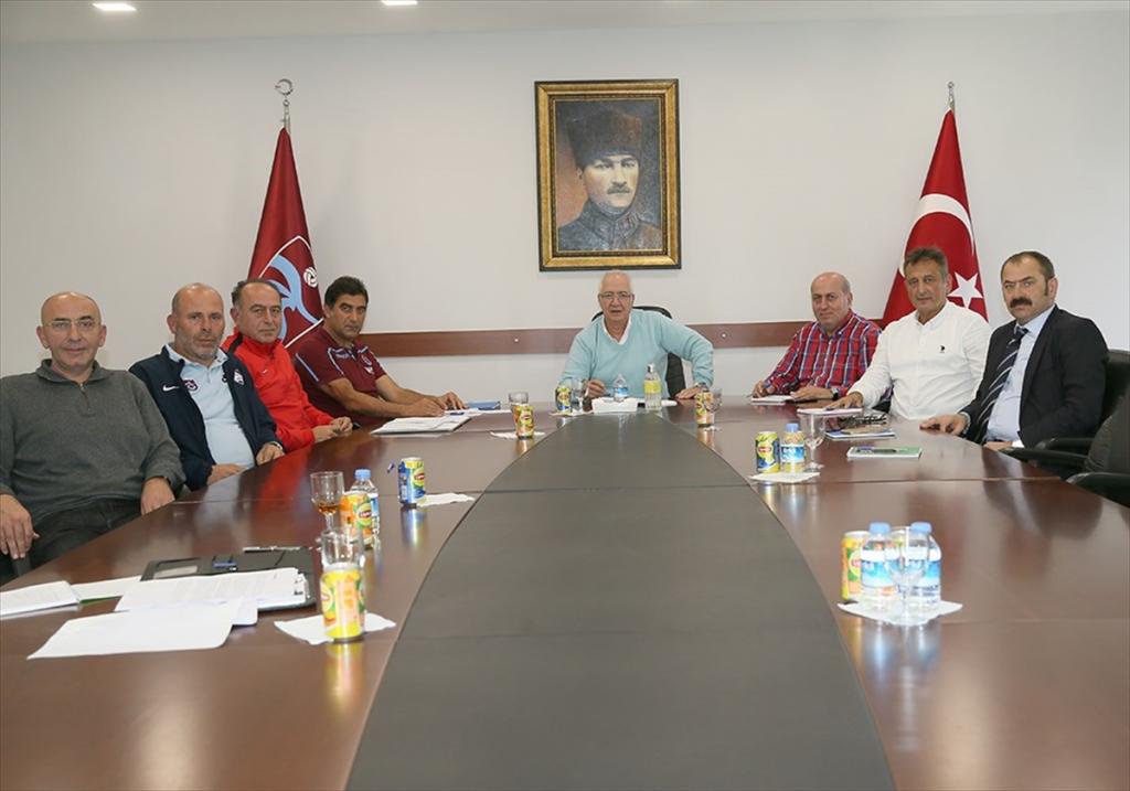 Trabzonspor’da futbola dair değerlendirme yapıldı