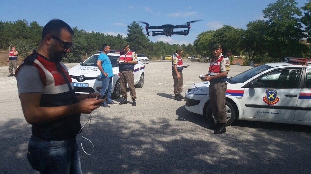 Trabzon’da trafik denetimlerinde drone dönemi başladı