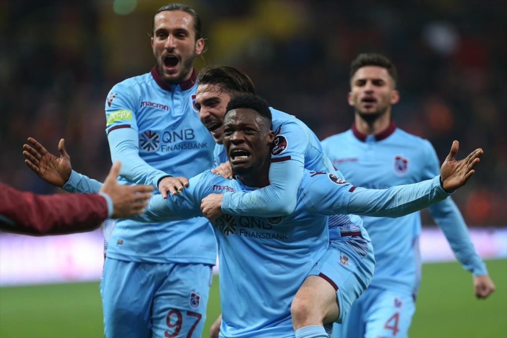 Trabzonspor’da çıkış sürüyor