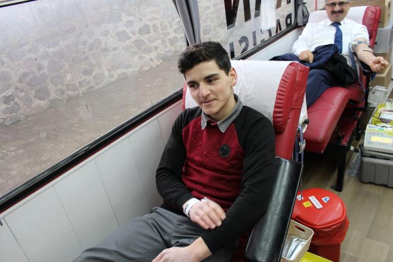 Arsin’de kan bağışı