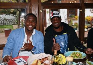 Trabzonsporlu futbolcular yemekte bir araya geldi