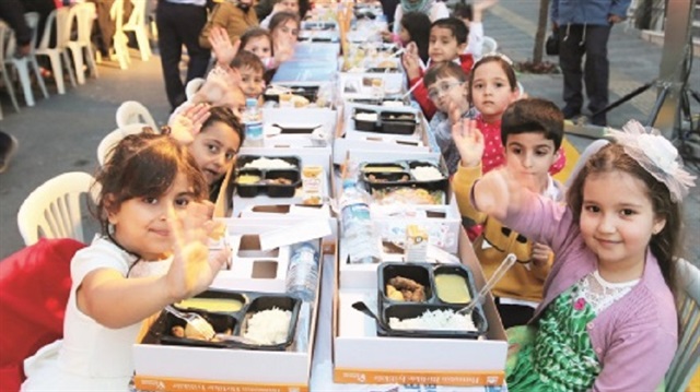 Trabzon’da Çocuklara özel iftar