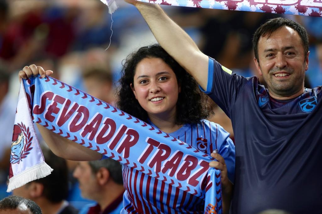 Trabzonspor-Sparta Prag maçından notlar
