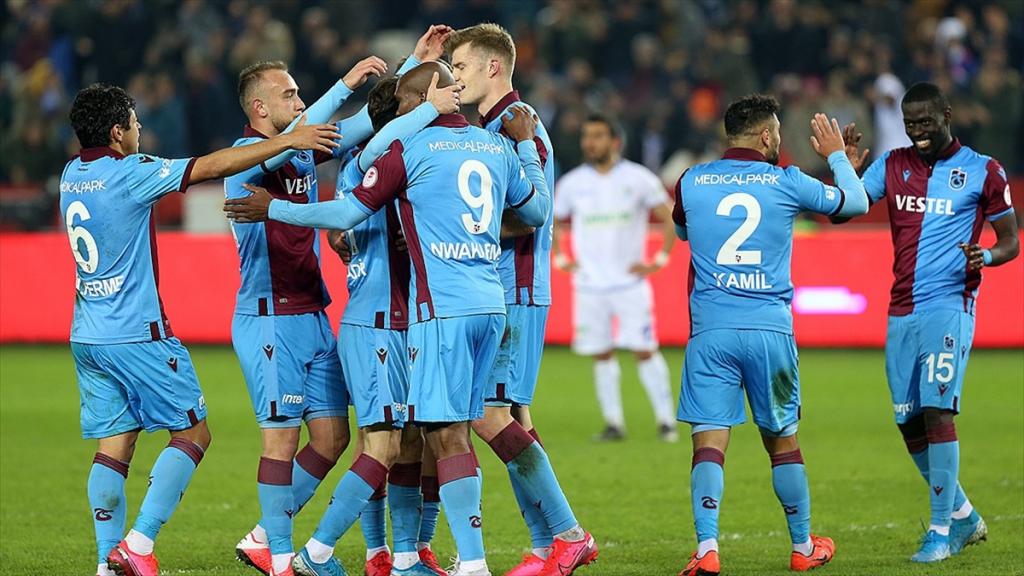 Trabzonspor deplasmanda yenilmezliğini sürdürmek istiyor