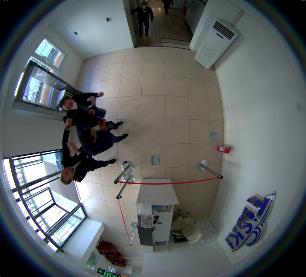 TİSKİ Genel Müdürü Tekataş’a yumruklu saldırı