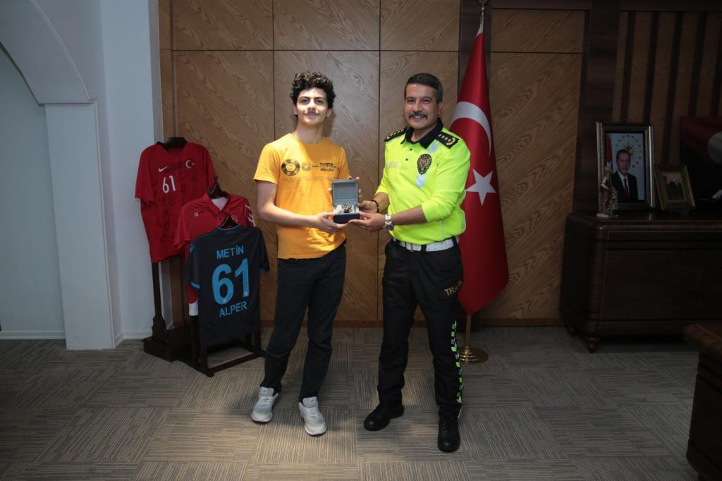 Trabzon’da yaklaşık 14 bin öğrenci arasında birinci oldu