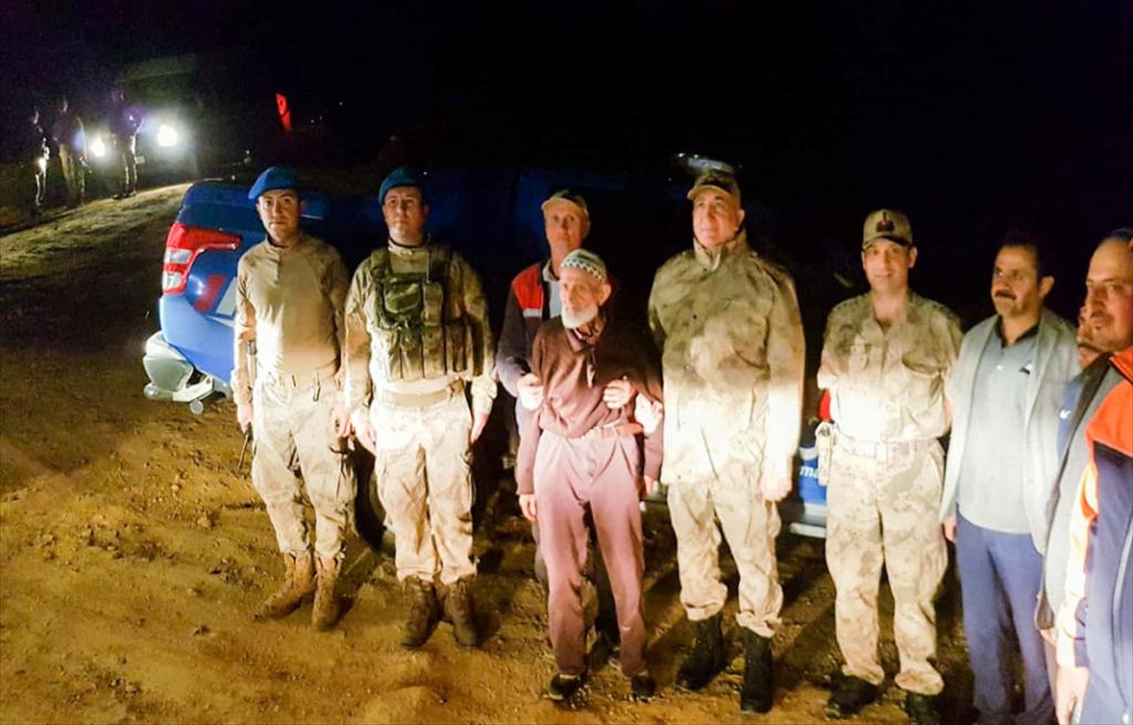 Yaylada kaybolan alzaymır hastası bileğindeki GPS verici sayesinde bulundu