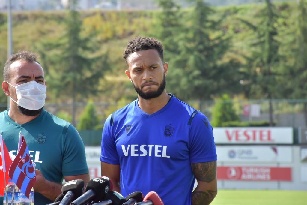 Trabzonspor’un orta alan oyuncusu Lewis Baker: “Benim için yeni meydan okuma”