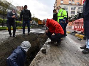 BAŞKAN ZORLUOĞLU ÇALIŞMALARI DENETLEDİ