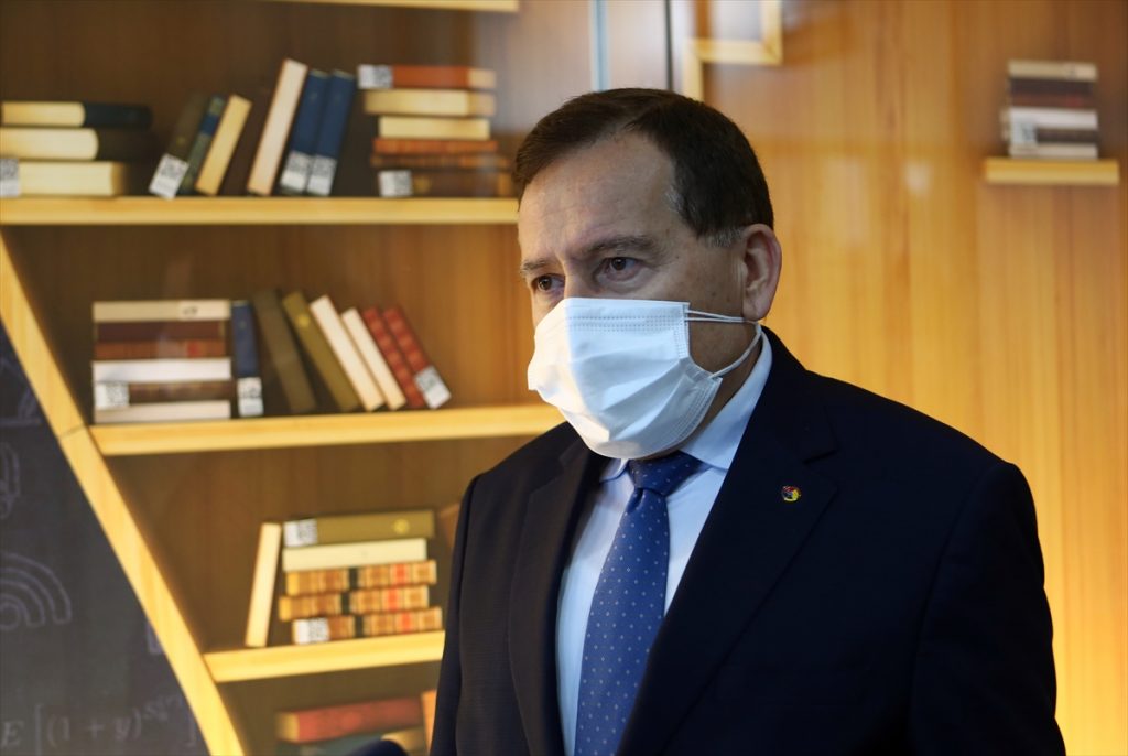 Karadeniz’in kaybolmaya yüz tutmuş müzik enstrümanları müzede geleceğe taşınıyor