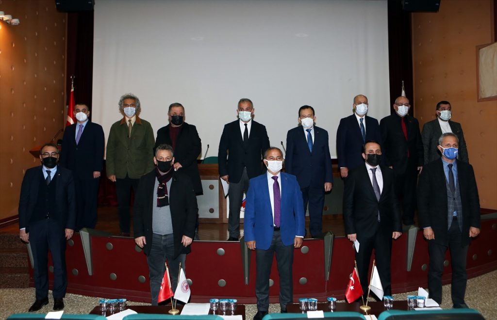 Trabzon’da mesleki ve sivil toplum kuruluşlarından Kovid-19’a karşı “Mavi Seferberlik” hareketi