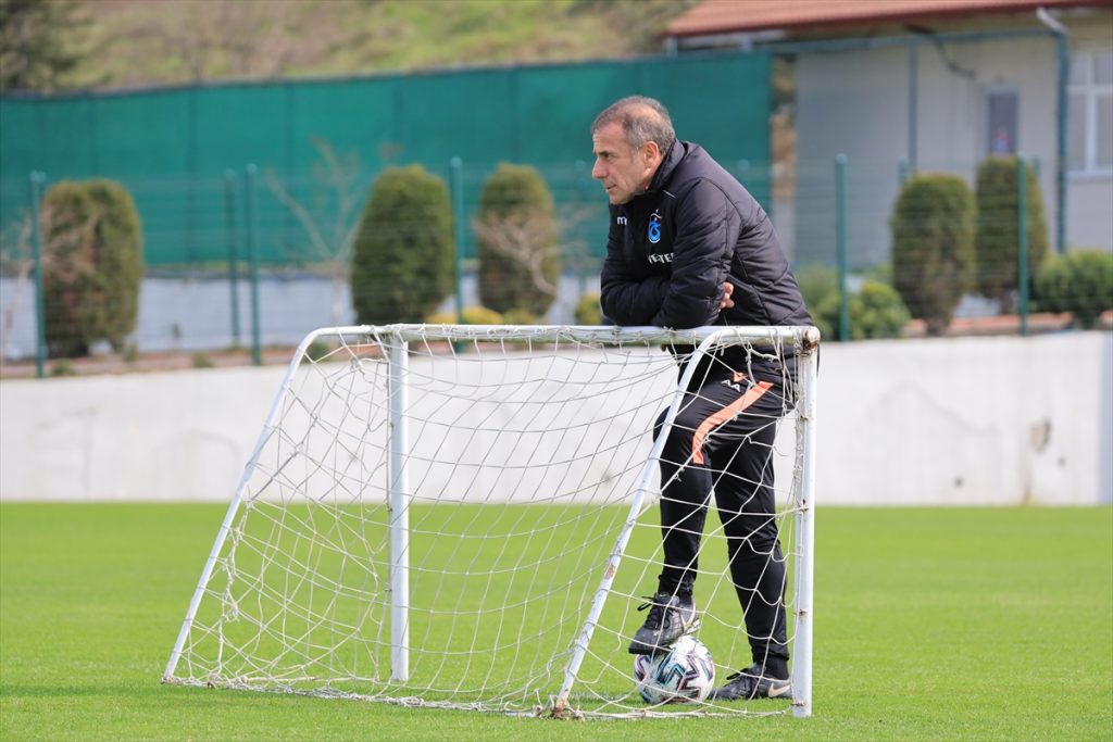 Trabzonspor, teknik direktör Abdullah Avcı ile başarıya inanıyor