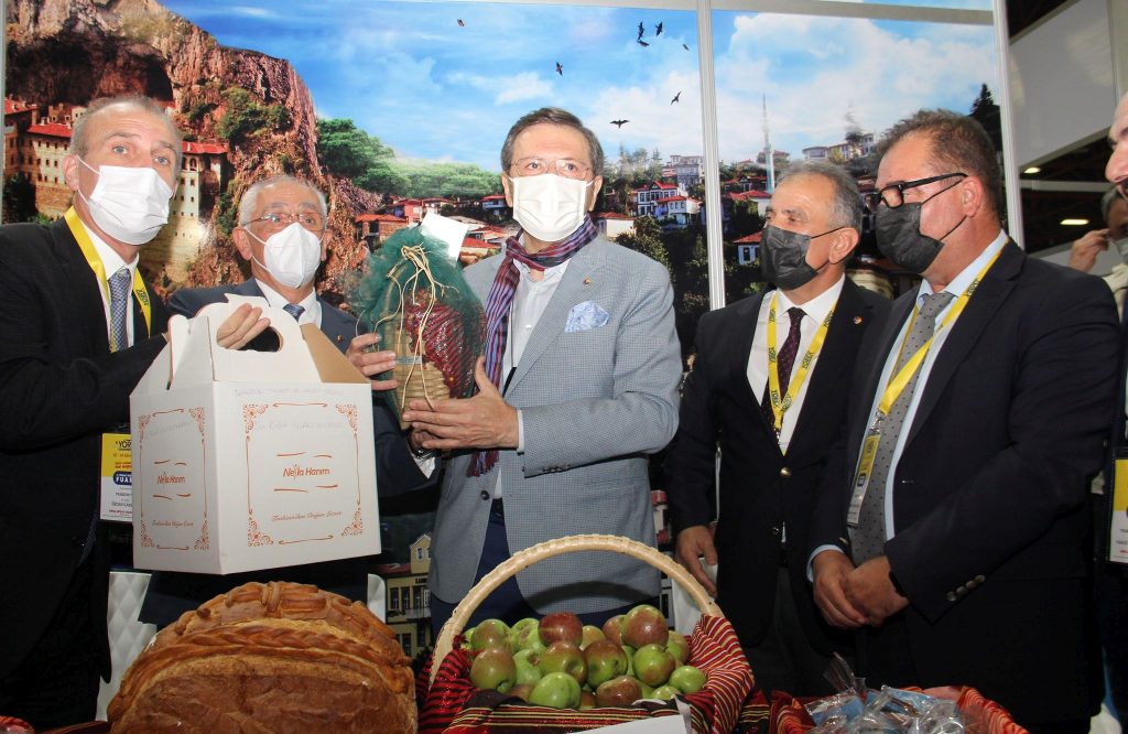 Trabzon’un coğrafi işaretli ürünleri YÖREX’de tanıtılıyor