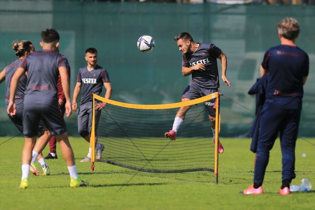 Trabzonspor, Fenerbahçe maçı hazırlıklarını sürdürüyor
