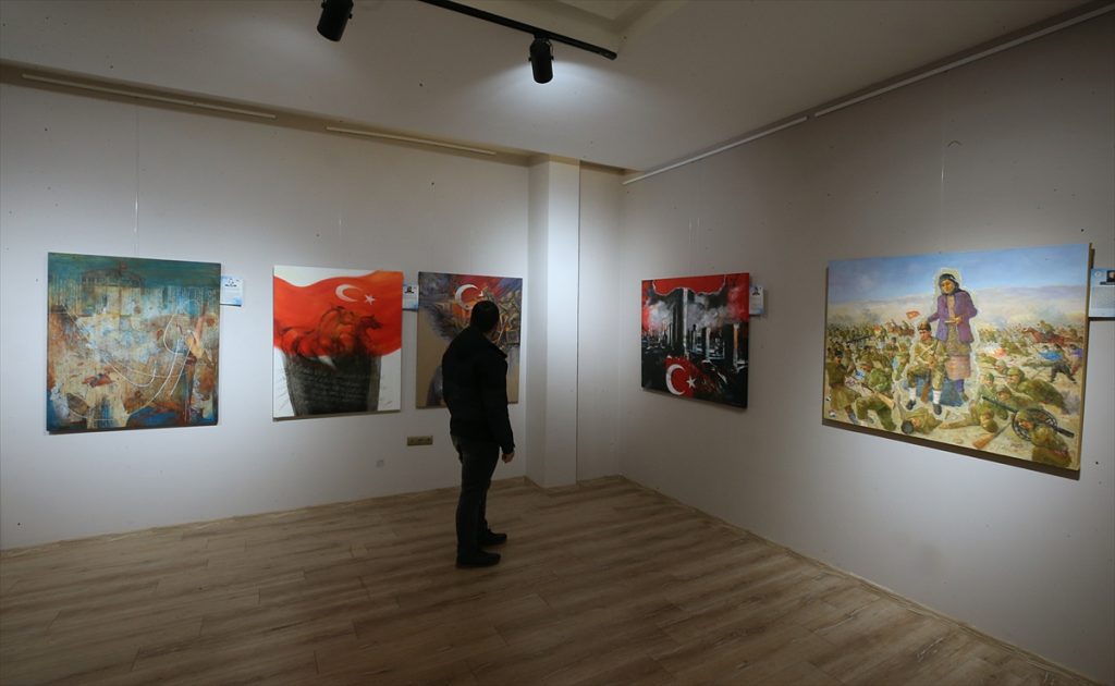 Cumhuriyet’in 98. yılında ressamlar İstiklal Marşı’nı tuvalde anlattı