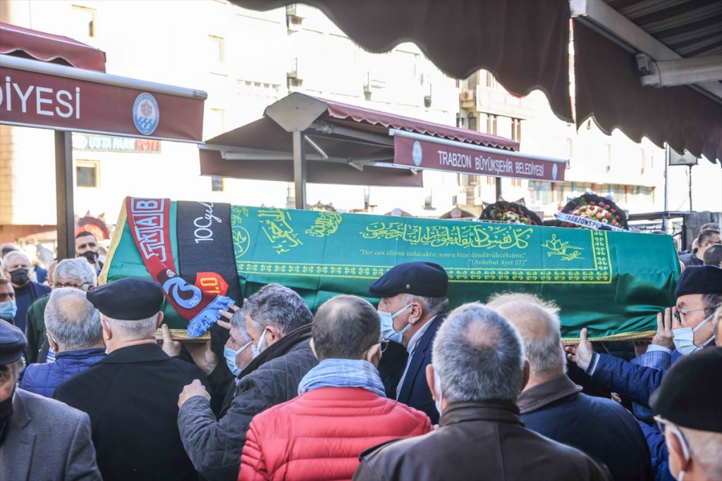 Trabzon’da sağlık çalışanı Kovid-19 nedeniyle hayatını kaybetti