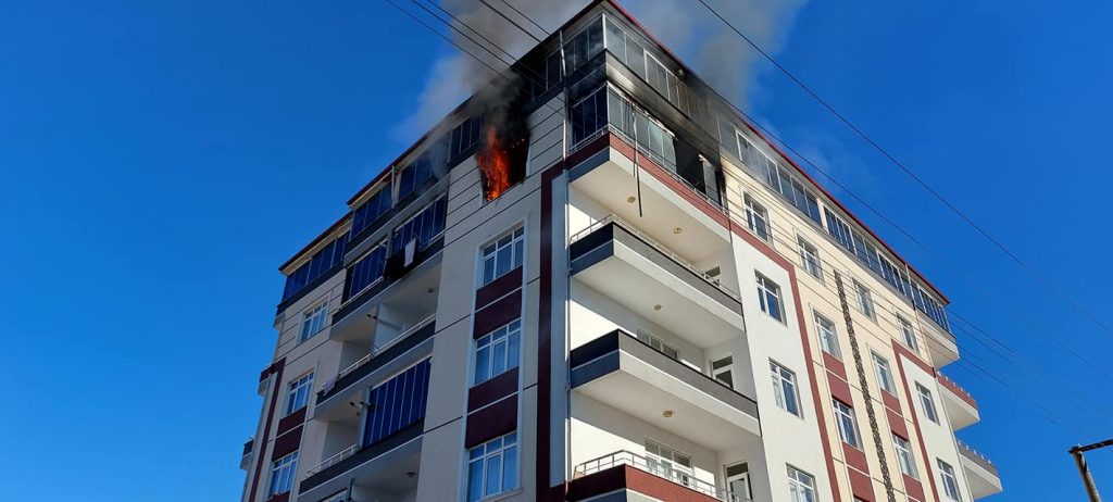 Arsin’de yangın
