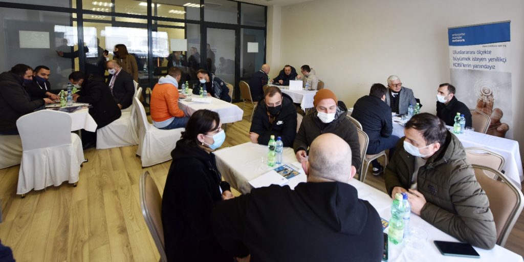TTSO ÜYESİ FİRMALAR BATUM’DA İŞ GÖRÜŞMELERİ YAPIYOR