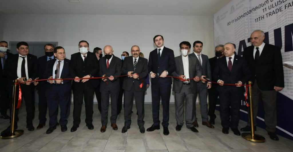 Trabzon heyeti, Batumi Build 2022 Fuarının açılışına katıldı
