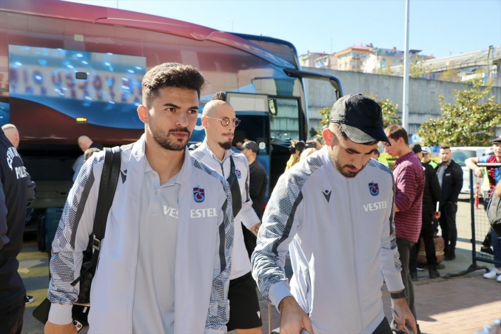Trabzonspor kafilesi Sırbistan’a gitti