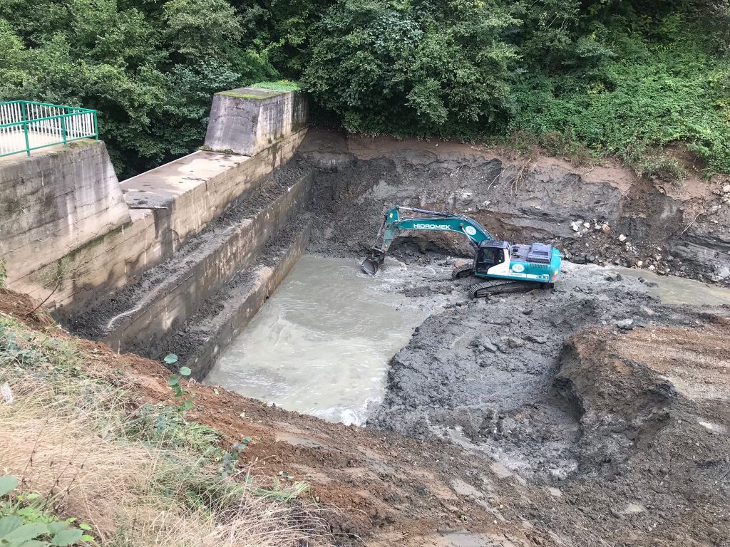 Trabzon’da taşkın riskleri azaltılıyor