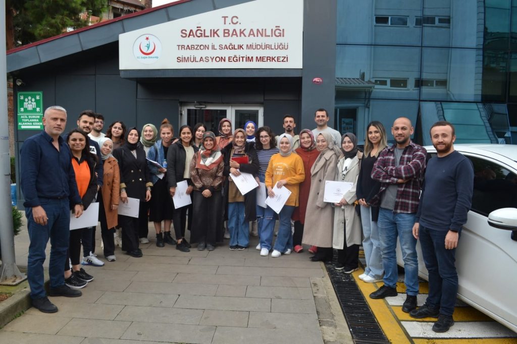 Çocuklarda  İleri Yaşam Desteği Eğitimi