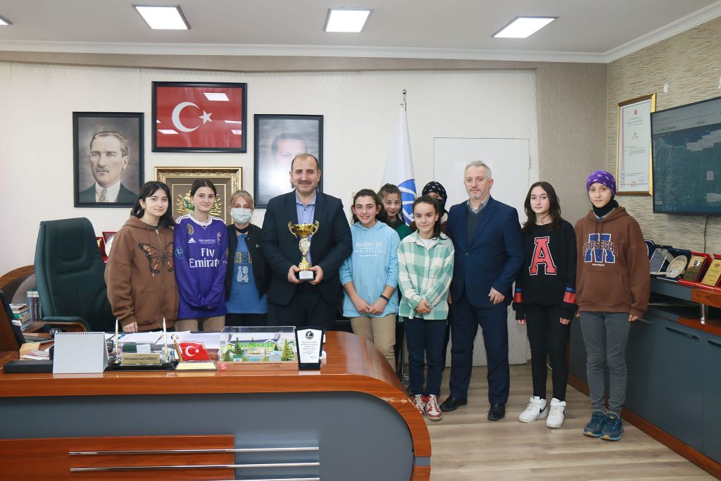 “Yıldız Kızlar”dan ziyaret