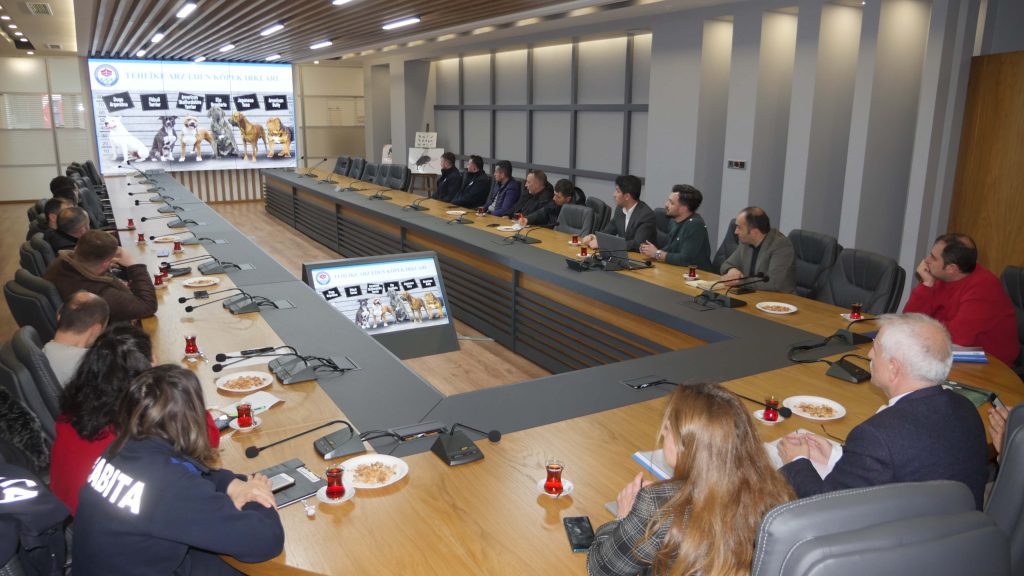 Büyükşehir’den ilçe Belediyelerine vektörle mücadele eğitimi