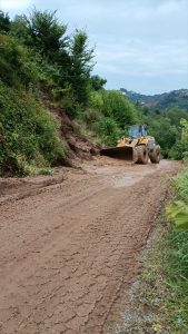 Arsin’deki heyelan alanında çalışmalar devam ediyor