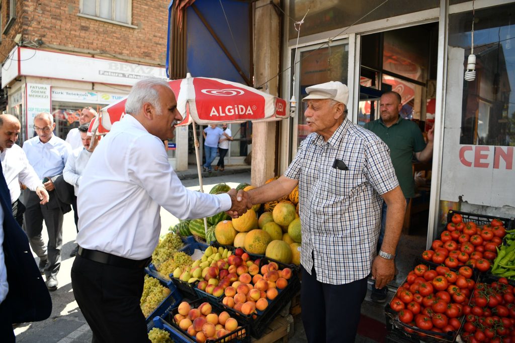 BAŞKAN ZORLUOĞLU ARSİN İLÇESİNİ ZİYARET ETTİ