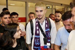 “Burası benim evim. Her zaman, Trabzonspor masadaysa benim için konu kapanmıştır”