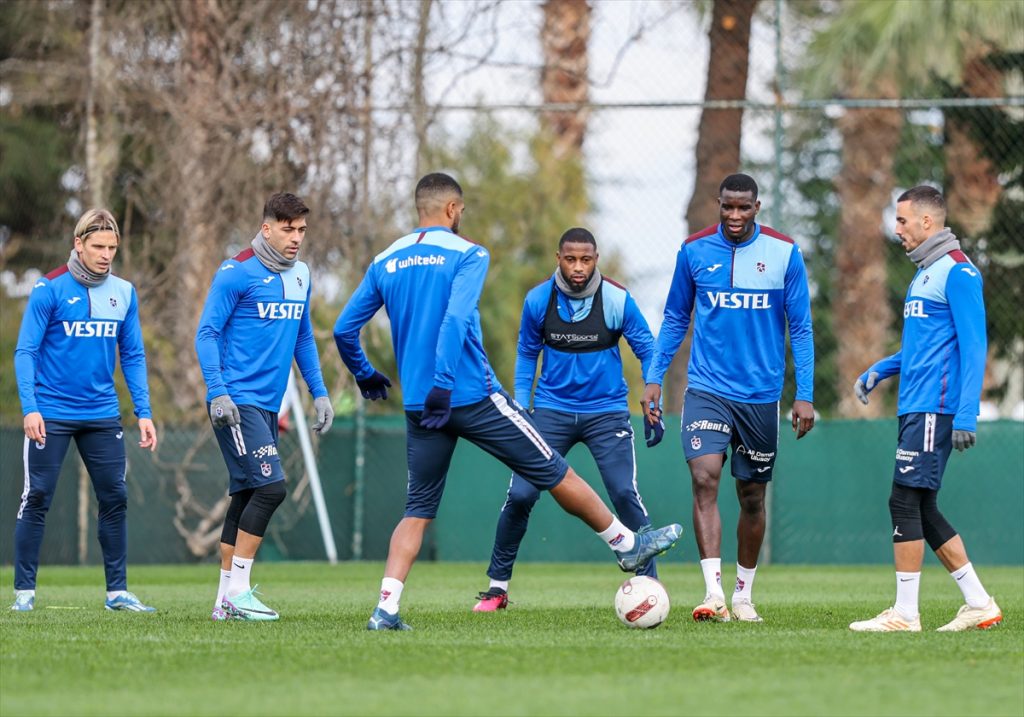 Trabzonspor İstanbul’a gitti