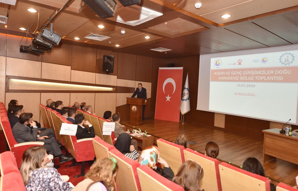 “Kadın ve genç girişimcilerin ortak yatırıma, ihracata yönelmesini destekliyoruz”