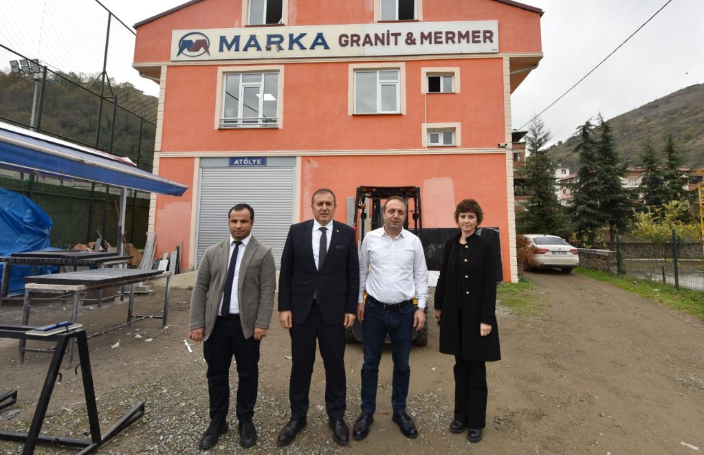 Başkan Çelebi ziyaretlerine devam ediyor