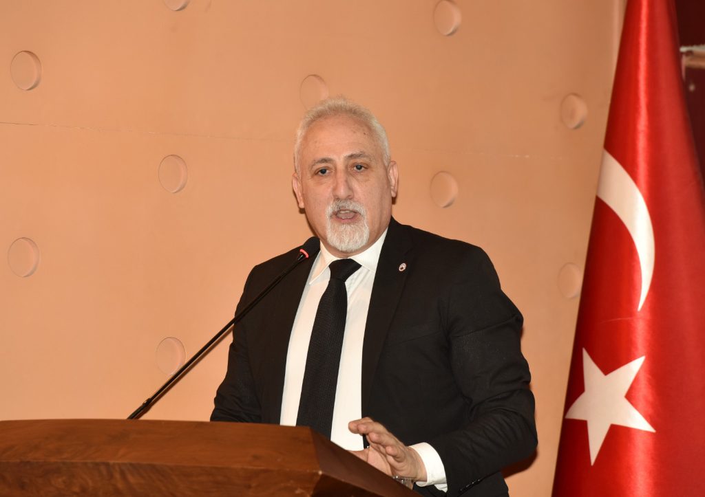 “Trabzon, küresel ısınma ve deprem kuşağının dışında olma fırsatlarını iyi değerlendirmelidir”