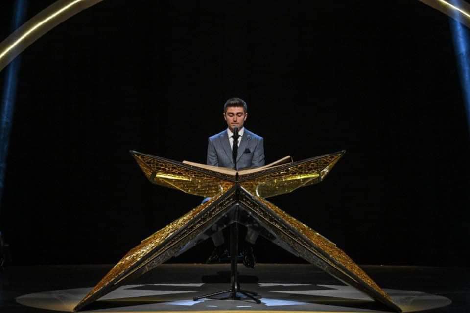 TRT Kur’an-ı Kerim’i Güzel Okuma yarışmasının kazananı Arsin’den