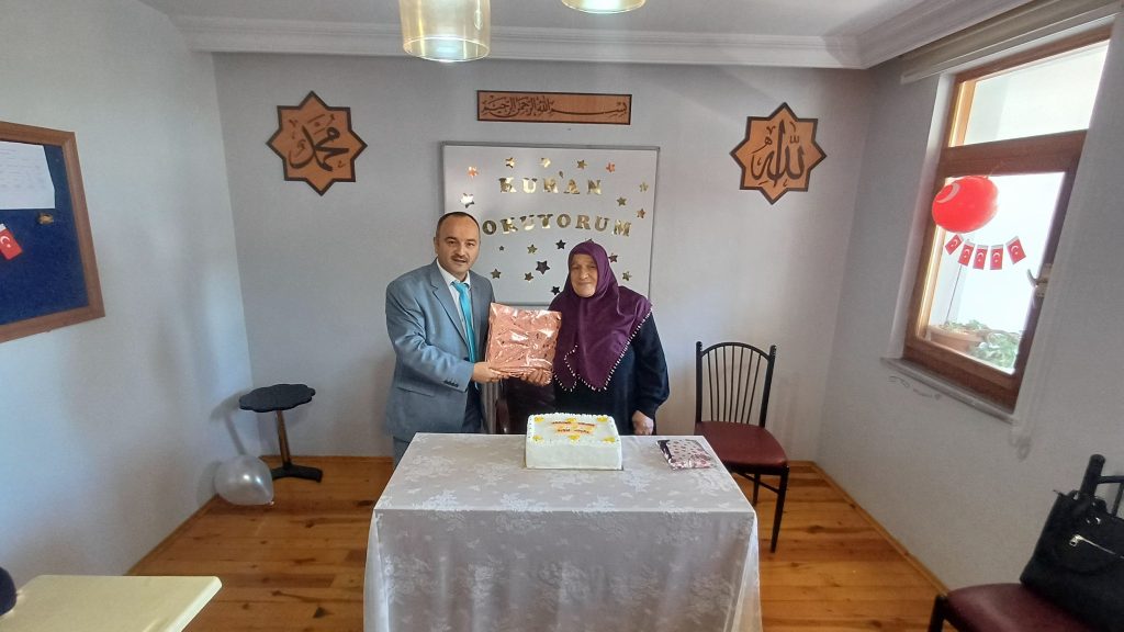 Arsin’de Kur’an’ı Kerim’e Geçiş Programı Düzenlendi