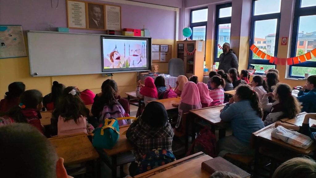 Arsin’de Güzel Ahlak Konulu Sunum