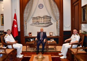 Komutanlardan Vali Aziz Yıldırım’a Ziyaret