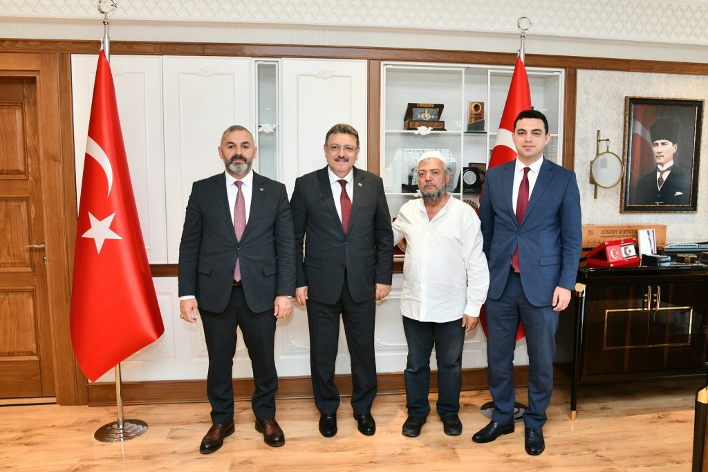 Başkan Genç’e Ziyaret