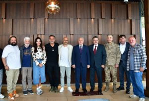 Vali Aziz Yıldırım, “Sümela’nın Şifresi Temel” Filmi Oyuncuları Trabzon’da Bir Araya Geldi