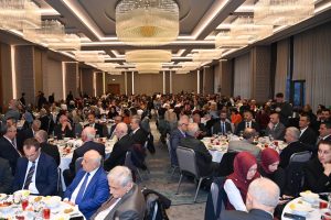 Başkan Genç Ve Bakan Uraloğlu Teşkilatla Buluştu