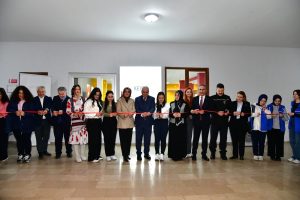 Vali Aziz Yıldırım, Öğrencilerle İftar Programında Buluştu