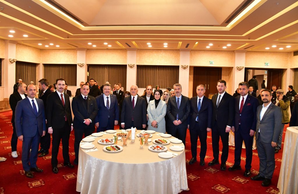 Vali Aziz Yıldırım, Turizm Haftası Açılış Programına Katıldı