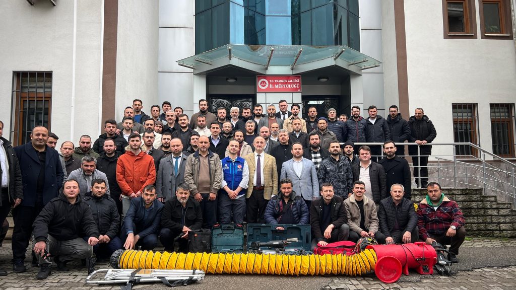 Trabzon’da Hafif Arama Kurtarma AFAD Eğitim Semineri Gerçekleştirildi