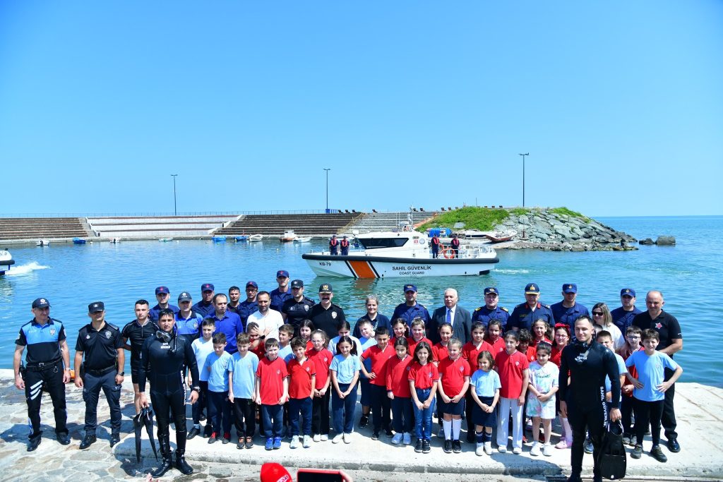 “Rip Akıntı ve Boğulmaya Müdahale” Etkinliği Vali Aziz Yıldırım’ın Katılımıyla Gerçekleştirildi